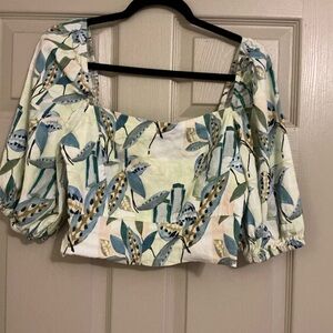 Floral Puff Sleeve Crop Top
